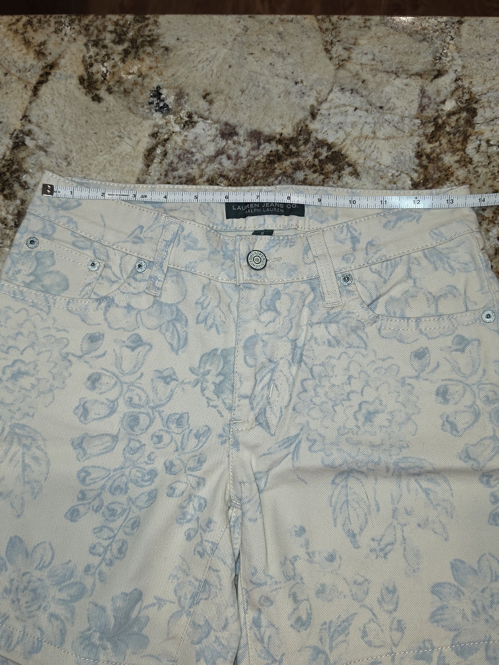 Lauren Ralph Lauren Cream Shorts with Light Blue Floral Print